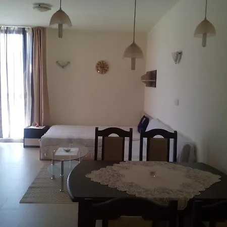 Lejlighed Byala Relax *